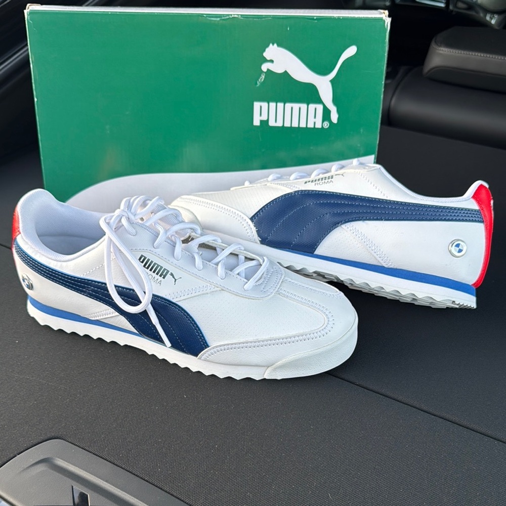 Puma x BMW White and Blue Sneakers Retro Style (PUMA x BMW MMS ROMA VIA)